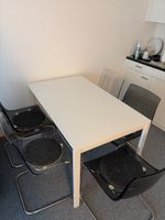 Tisch mit Stühlen 75x125 transparent Kunststoff 