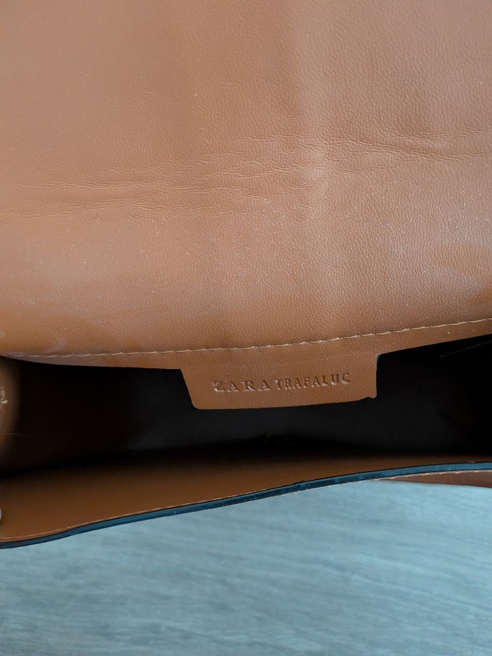 Zara Borse da donna: Zara camel shoulder bag – Usato da Morges venduto da dhi_y2qk 4