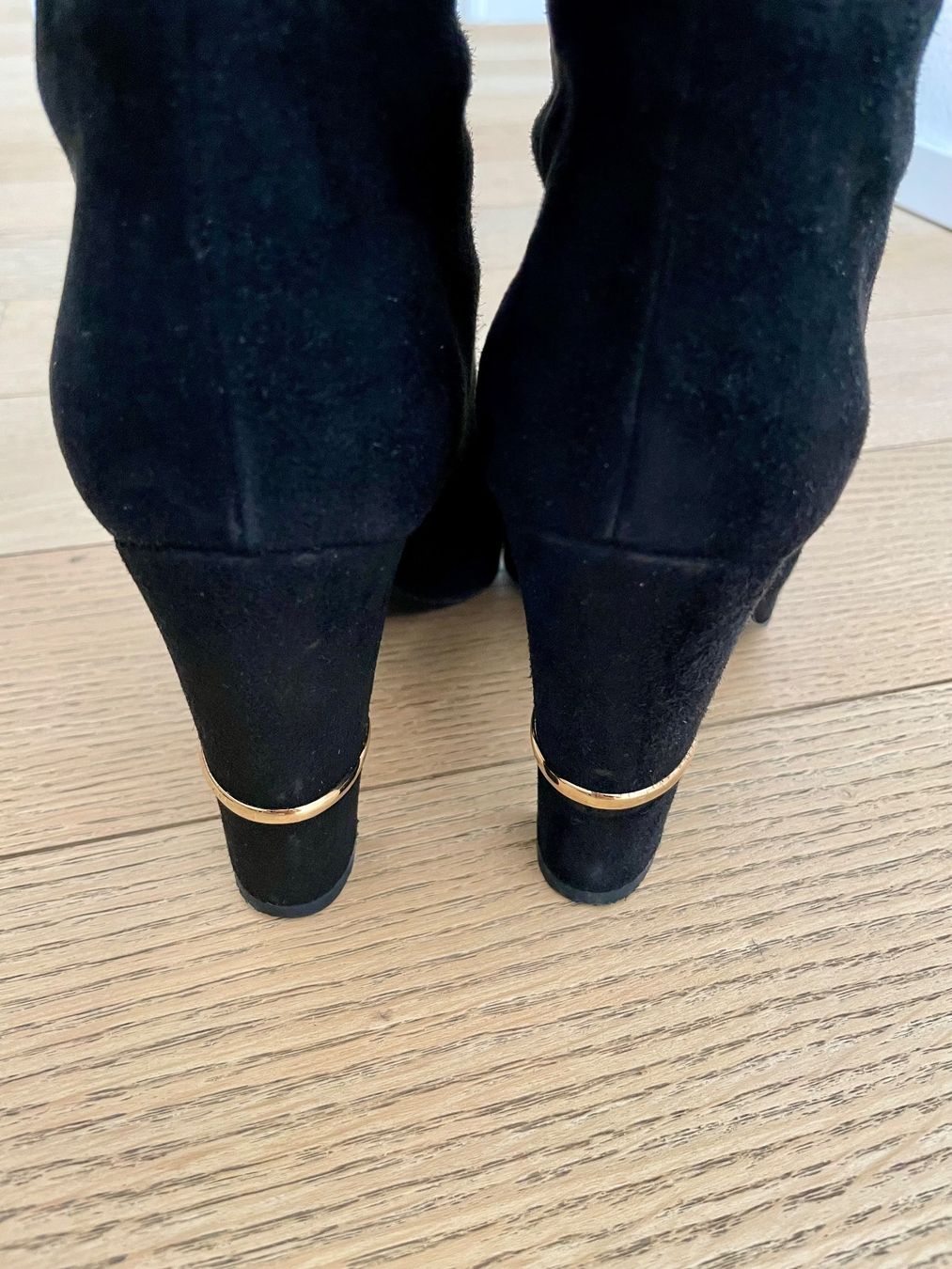 Sergio Rossi Scarpe da donna: Sergio Rossi suede boots size 38 – Usato da Zurich venduto da MariaSPO 4