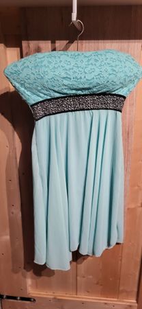 Sommerkleid Türkis Grösse S Spitzenoberteil Cocktailkleid
