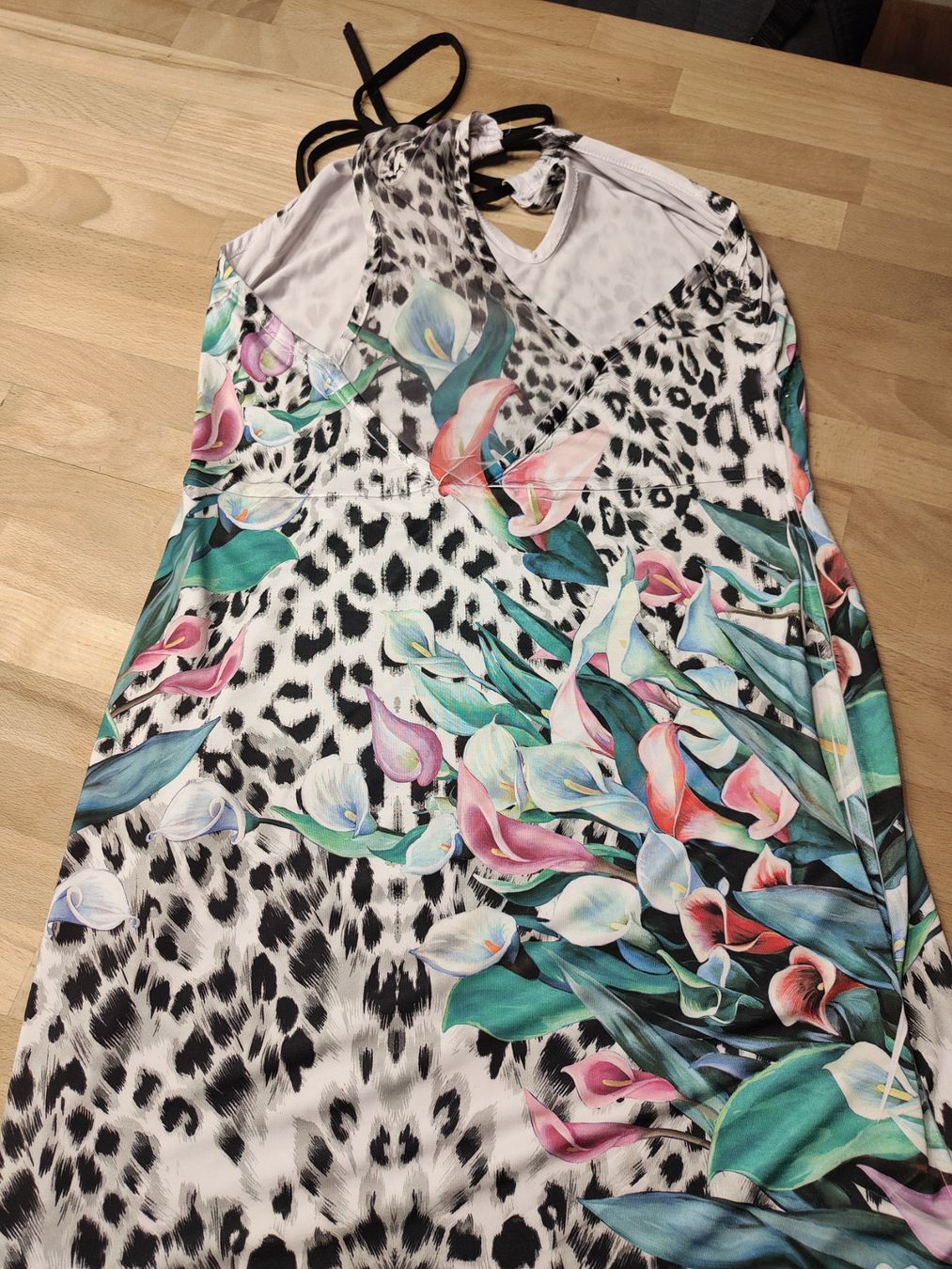 Vestiti: Sommerkleid mit swarowski – Usato da Arbon venduto da karolina_frank 2