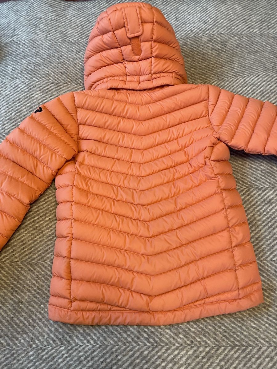 Peak Performance Vestes: Peak performance Down Jacket gr. 130, 8-11 JA wert 300,- – D'occasion à Männedorf par iza04 9