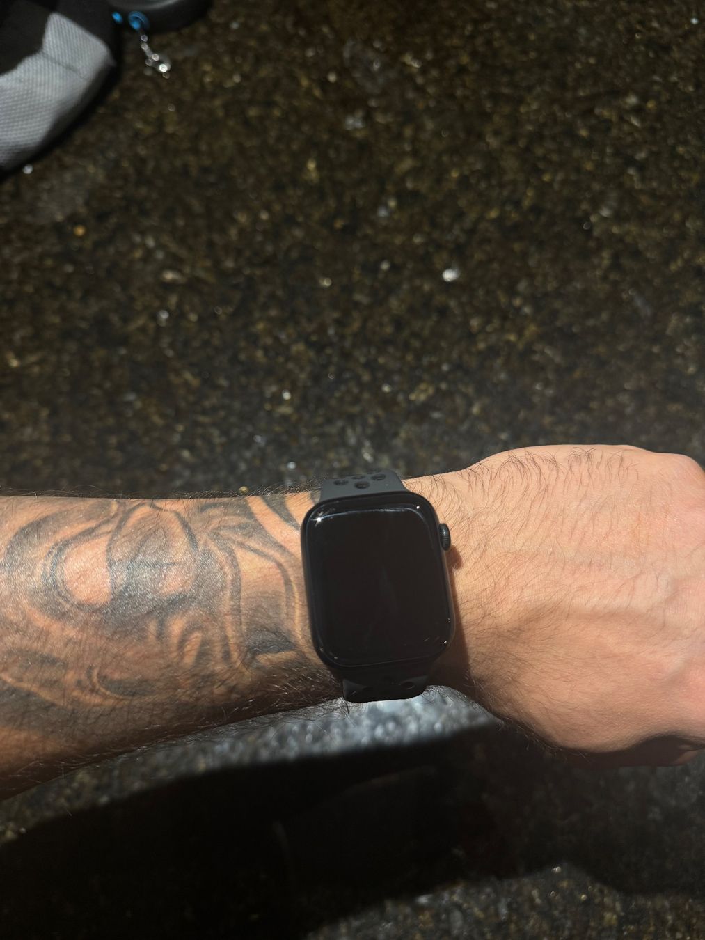 Apple Smartwatch: Apple Watch Series 7 Nike Edition 45mm GPS + CELLULAR – Usato da Oensingen venduto da custom_lenkraeder 3