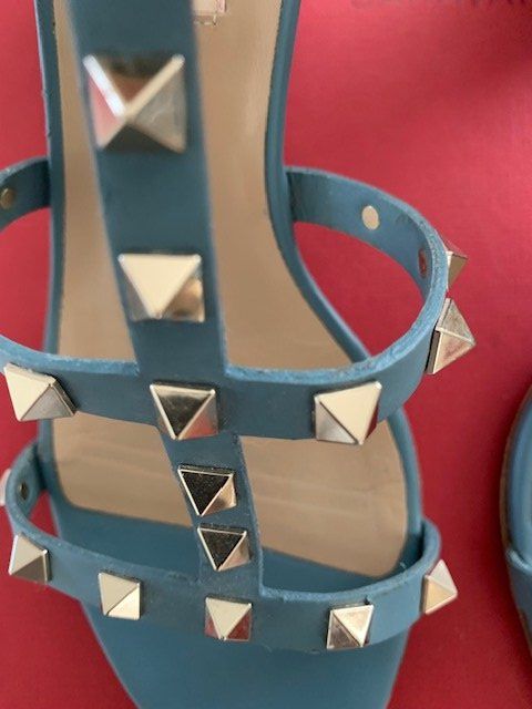 Valentino Damenschuhe: VALENTIONO Damen Sandalette Rockstud / Gr. 37 – Gebraucht aus Zürich von gonthemove 2