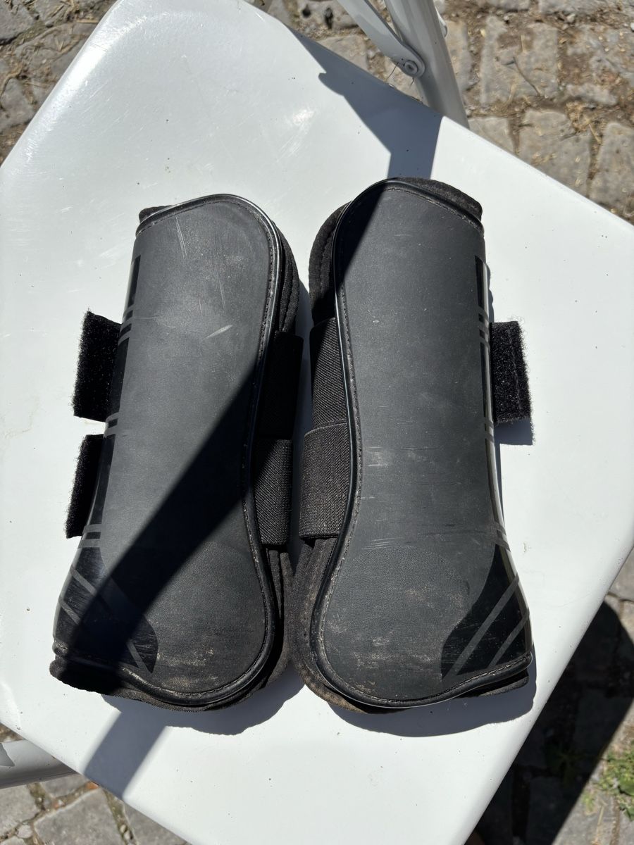 Scarpe per cavalli: Hartschalengaschen – Usato da St. Gallen venduto da may_8fbd