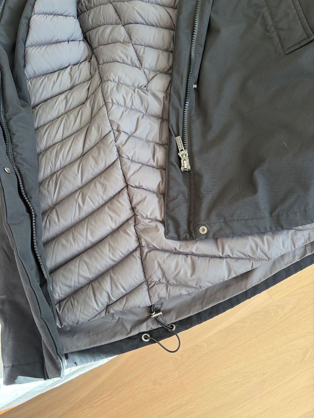 Woolrich Cappotti: Woolrich Daunen-Parka Winterjacke – Usato da Binningen venduto da ropost 5