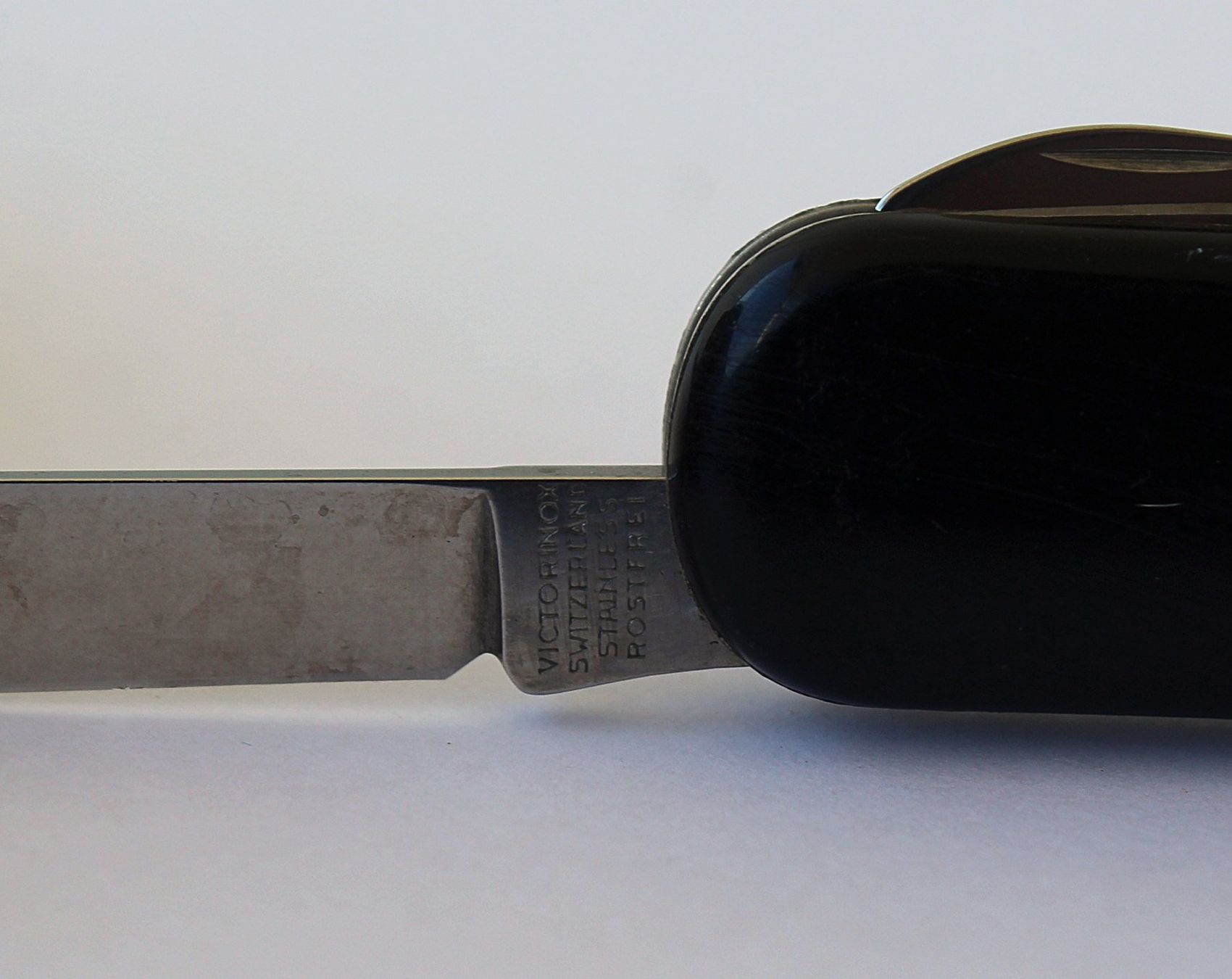 Victorinox Coltelli tascabile: Taschenmesser Victorinox Cerberus mit Etui – Usato da Zürich venduto da Auctionata 4