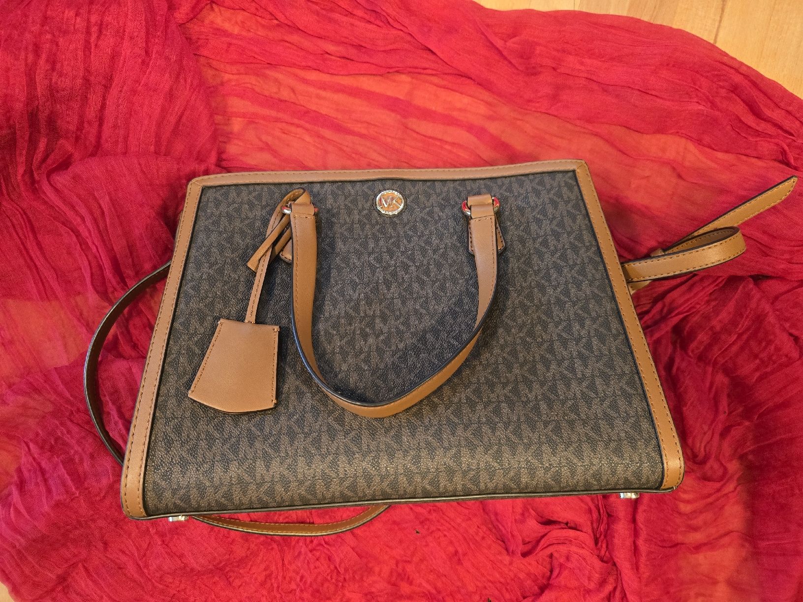 Michael Kors Borse da donna: Michael Kors Tasche – Nuovo (secondo la descrizione) da Figino venduto da muggli091