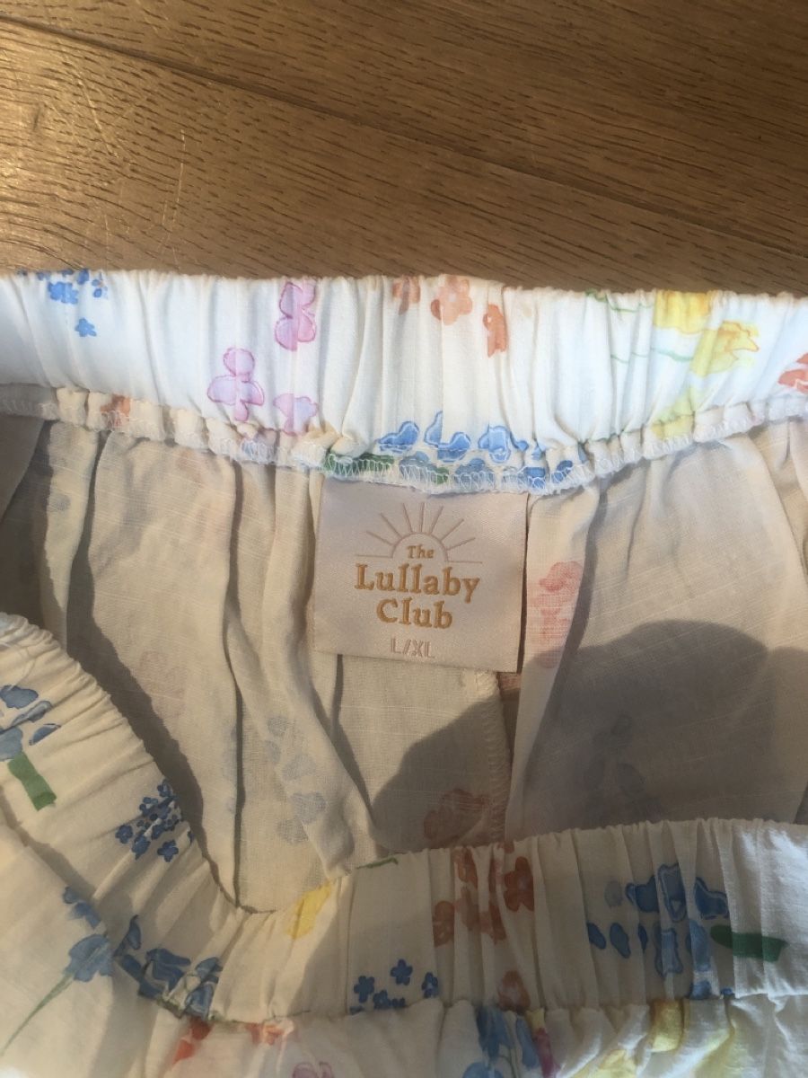 Camicette: Set Bluse/Shorts – Usato da Wettswil venduto da lalinda85 4