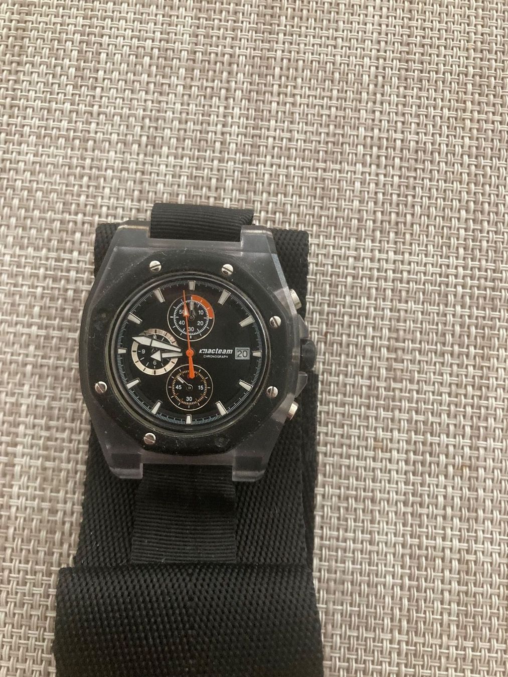 Orologi: Sportliche Uhr – Usato da Wilderswil venduto da Feldbach