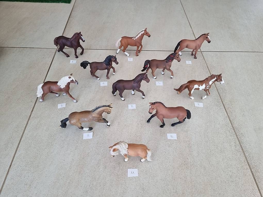 Schleich Spielzeuge: Schleich Pferde und 1 Pony – Gebraucht aus Ortschwaben von Patrick1978