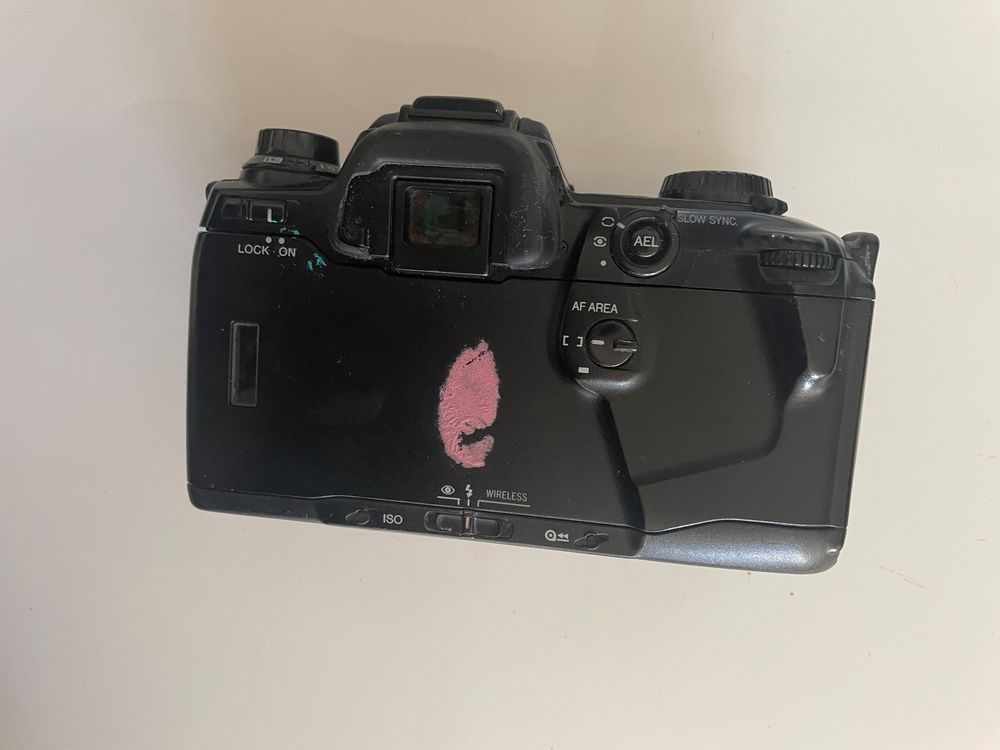 Minolta Dynax 600si Manual focus &amp; back door issue - Repair : r/minolta