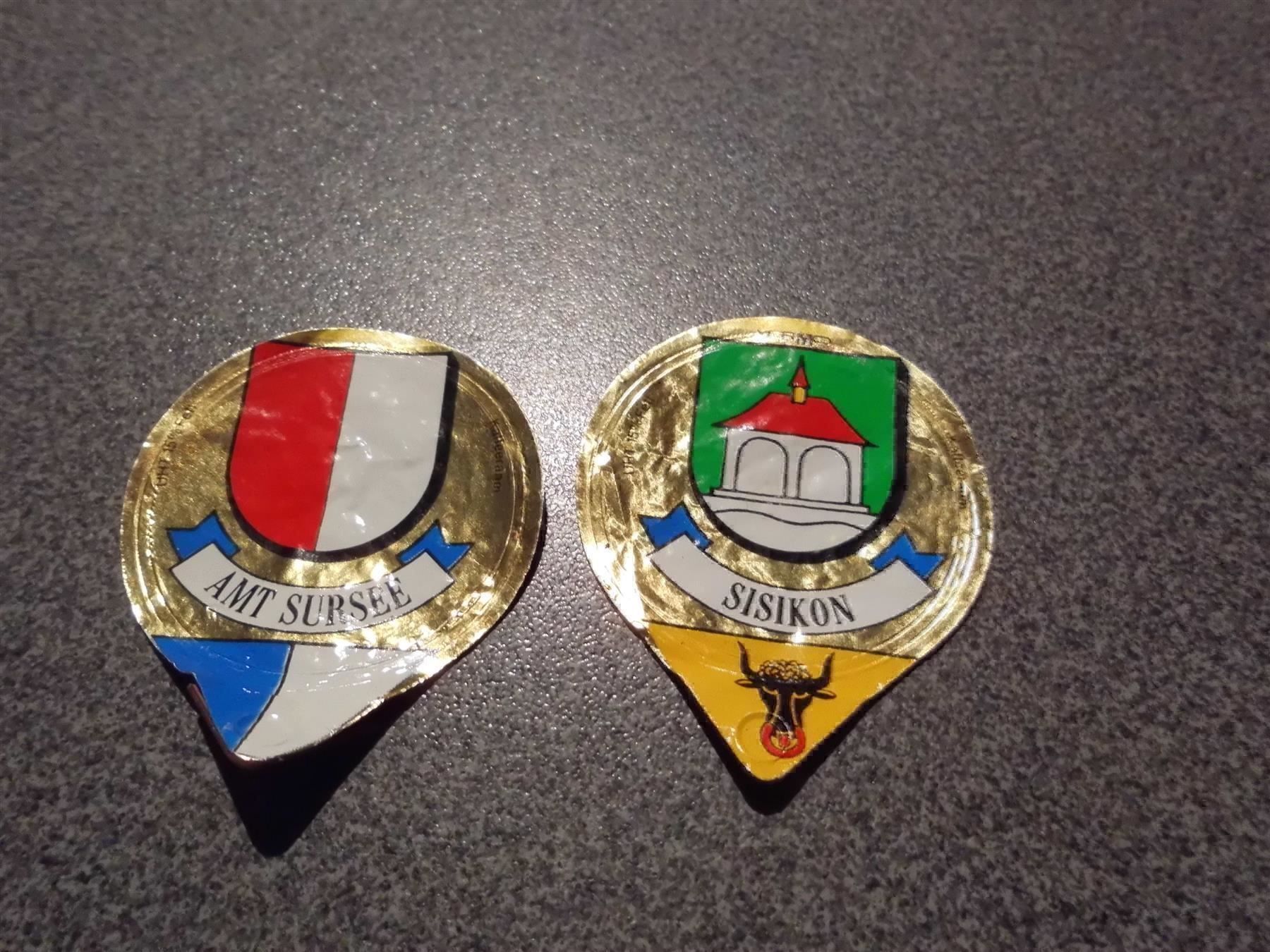 Coperchi dei cremini per caffè: Kaffeerahmdeckeli Serie Wappen – Usato da Zürich venduto da Motzkuh