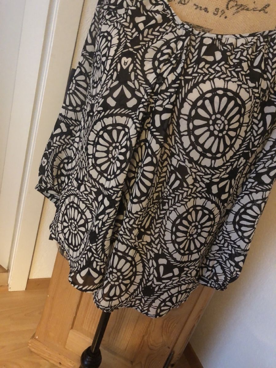 H&M Camicette: Chemisier à motifs - Taille 38 - – Usato da Biel/Bienne venduto da Lianumi 2
