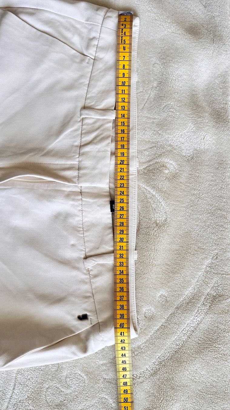 Comma Pantaloni: Comma Sommerhose, Gr. 40, hellbeige, Top Zustand! – Usato da Allenwinden venduto da Tba_20 7