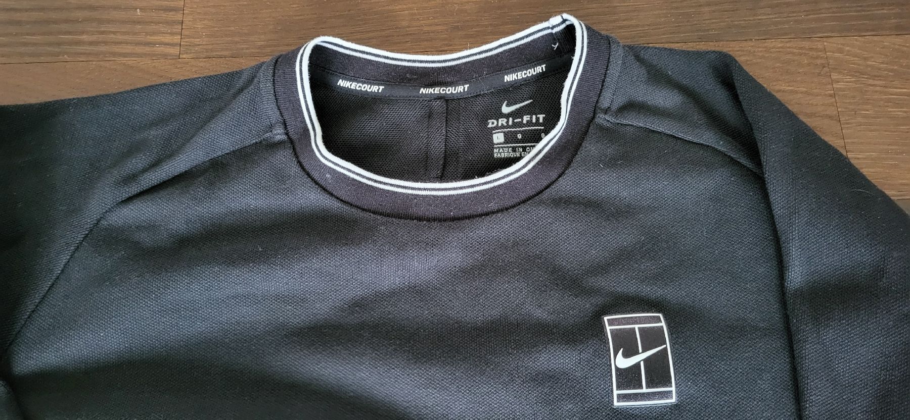 Nike Maglioni & Felpe: Nike Tennis Sweater schwarz L – Usato da Unterseen venduto da rej_lnk9 1