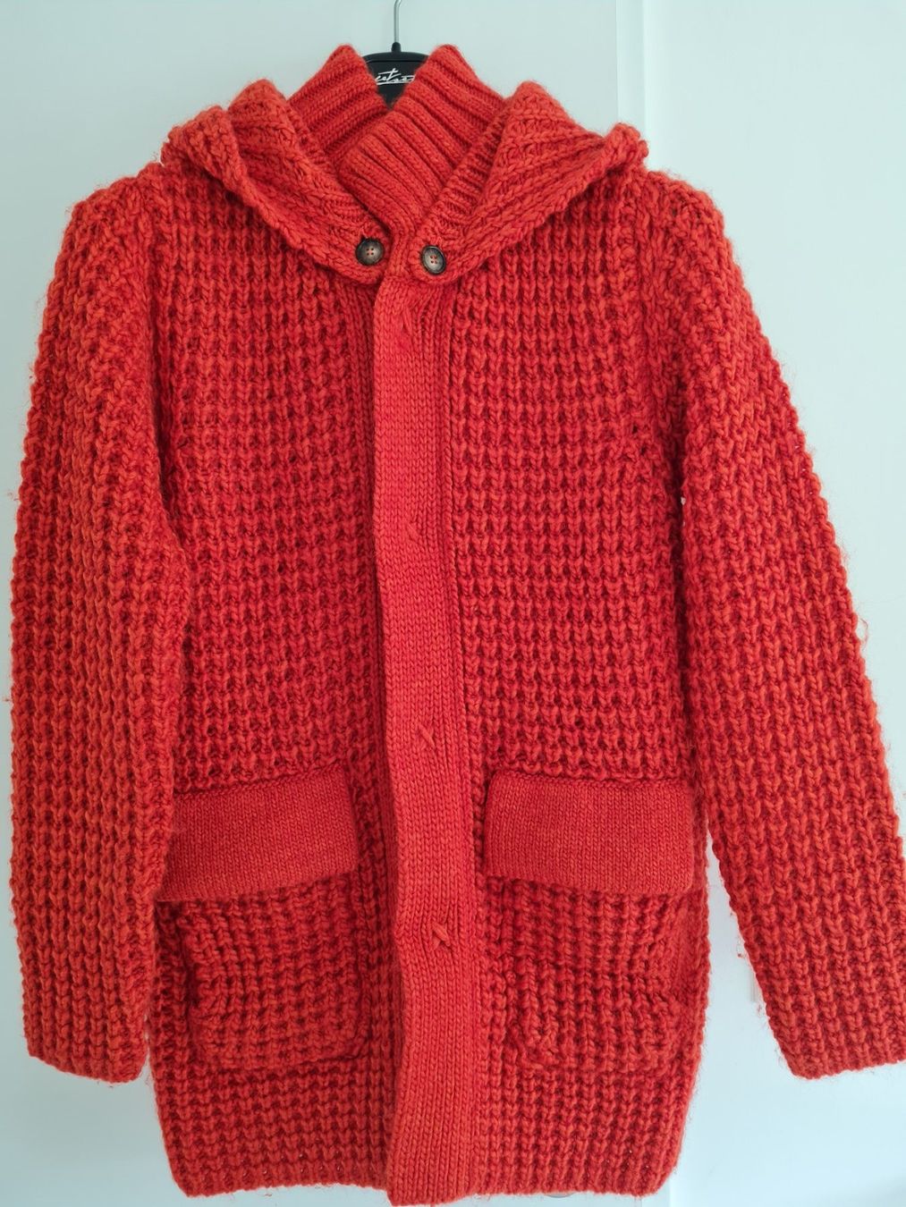 Giacche: JET SET STRICKJACKE WOLLJACKE GR.1 KAPUZE – Usato da Steg im Tösstal venduto da goldlionfree
