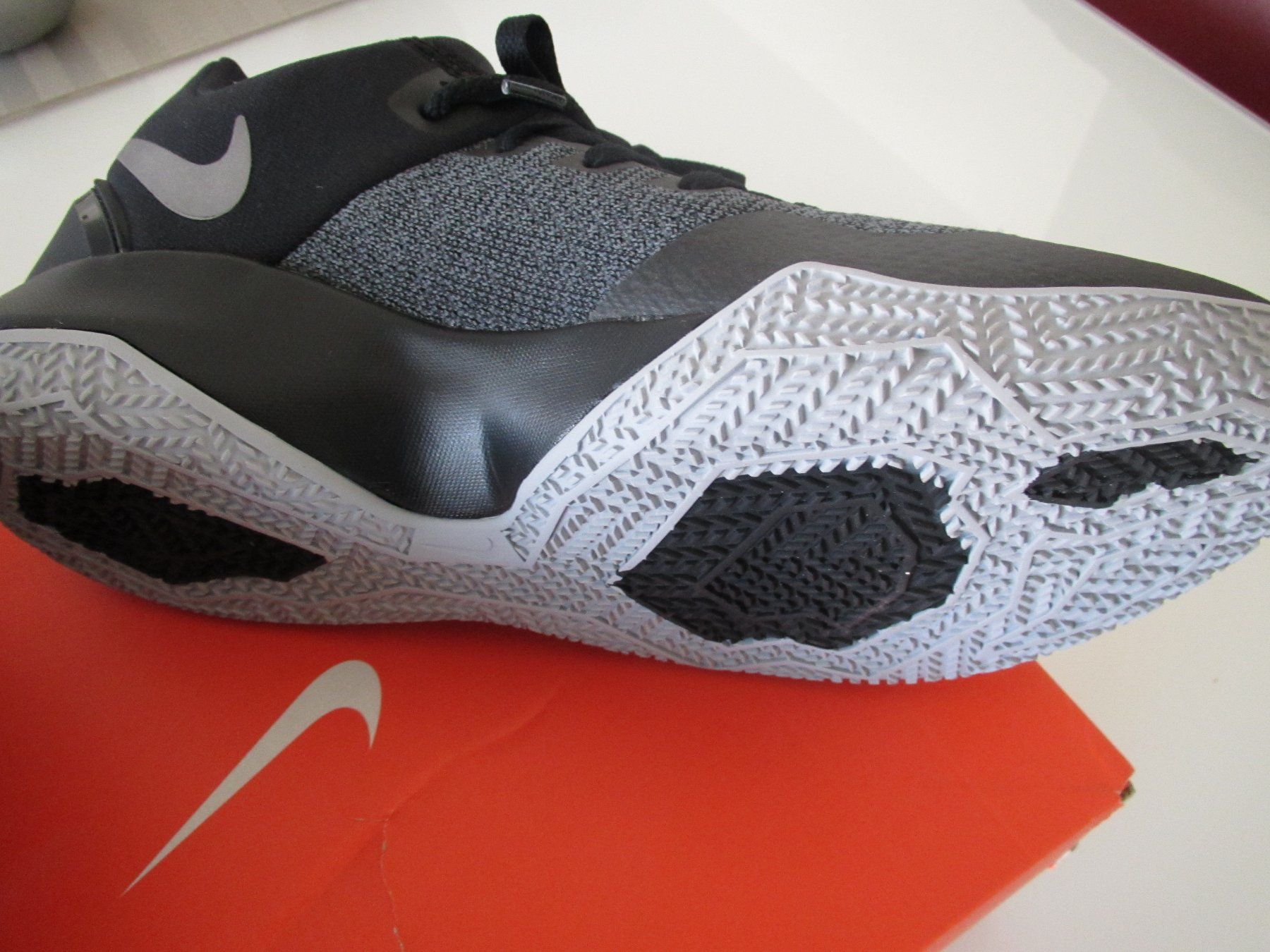 Nike Scarpe da uomo: Nike NEU – Nuovo e nell'imballaggio originale da Gossau ZH venduto da Amelia70 3