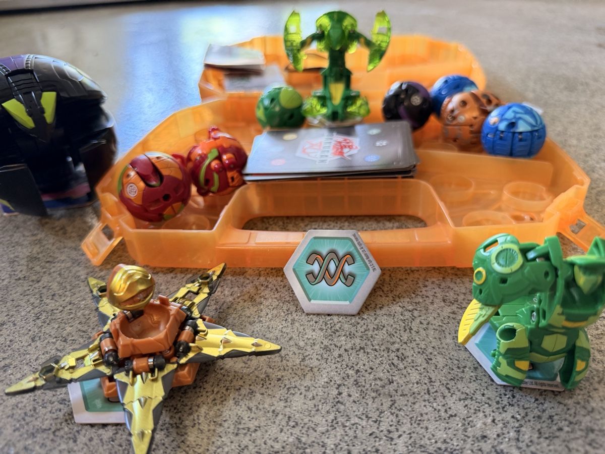 Jouets: Bakugan Set – D'occasion à Lachen SZ par Claudia8281
