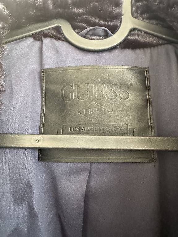 Guess Cappotti: Kunstpelzmantel Guess Grösse S – Usato da Basel venduto da chiar28 1