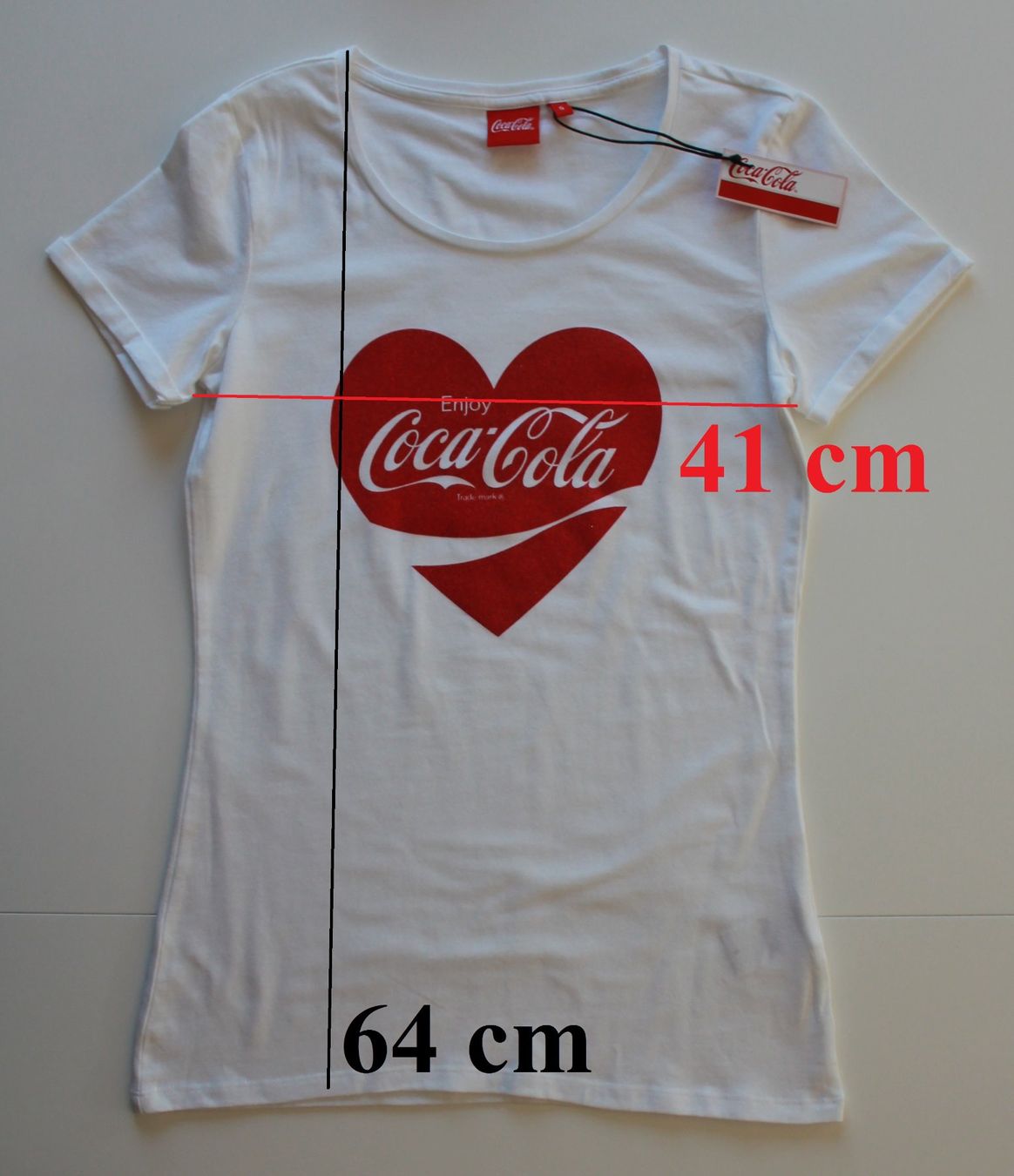 Coca-Cola Kleiderpakete: Ensemble ,, Coca Cola ,, t. S     NEU! – Neu und originalverpackt aus Peseux von Gilloss 7