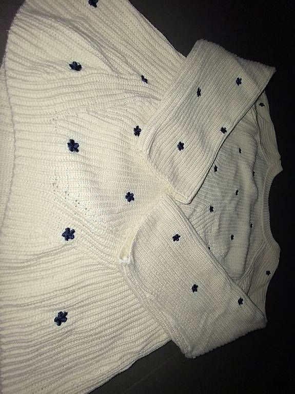 Maglioni & Felpe: Damen Strickpullover, creme mit Blumen, Grösse 38, Top! – Usato da Oberrohrdorf venduto da Desteny1 1