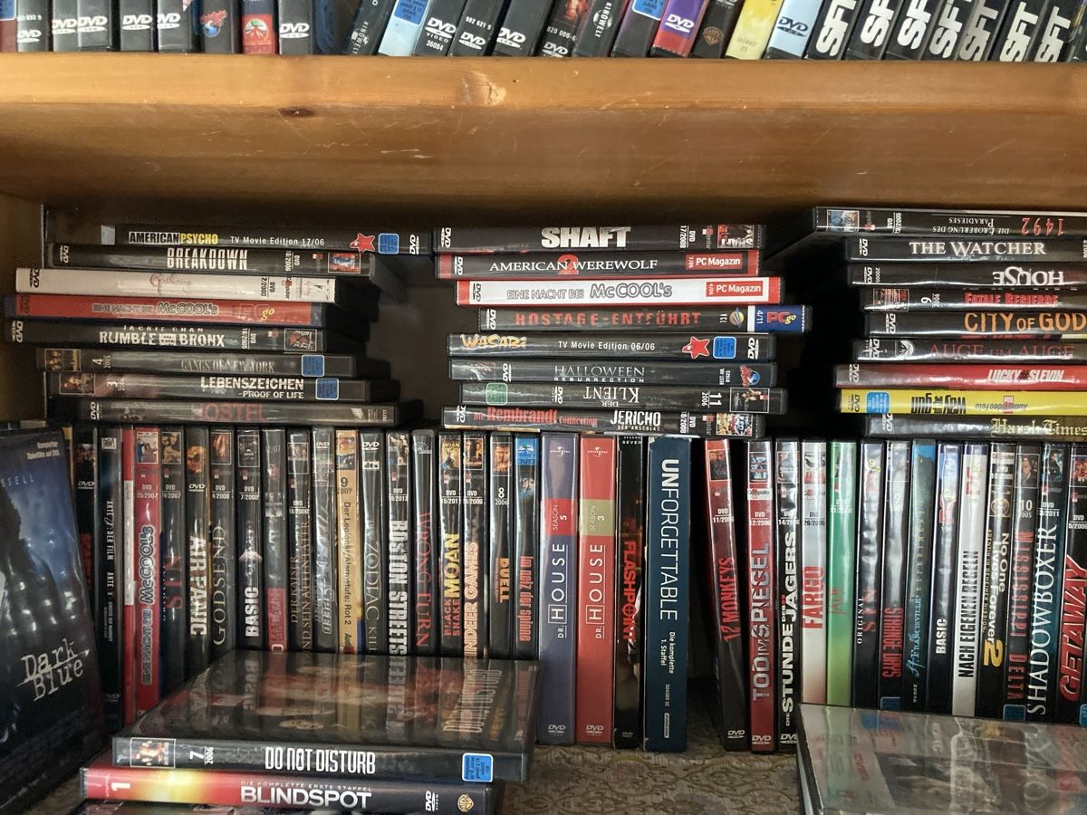 Tutti i DVDs: DVDs diverse 30stk – Usato da Aarwangen venduto da to-hirschi 3
