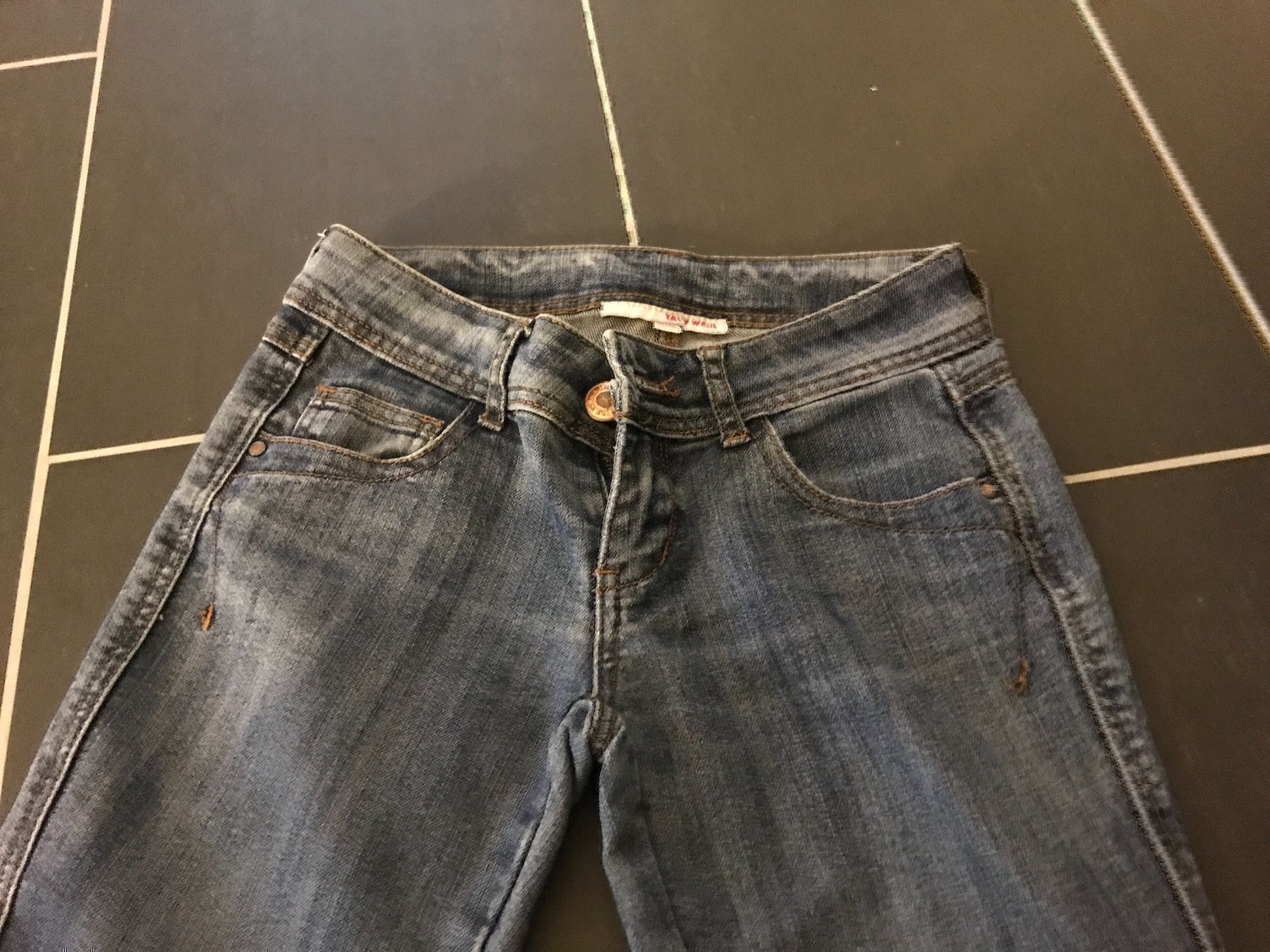 Tally Weijl Jeans: Jeans Tally Weijl gr 34 36 – Usato da Oberweningen venduto da Jogi2 1