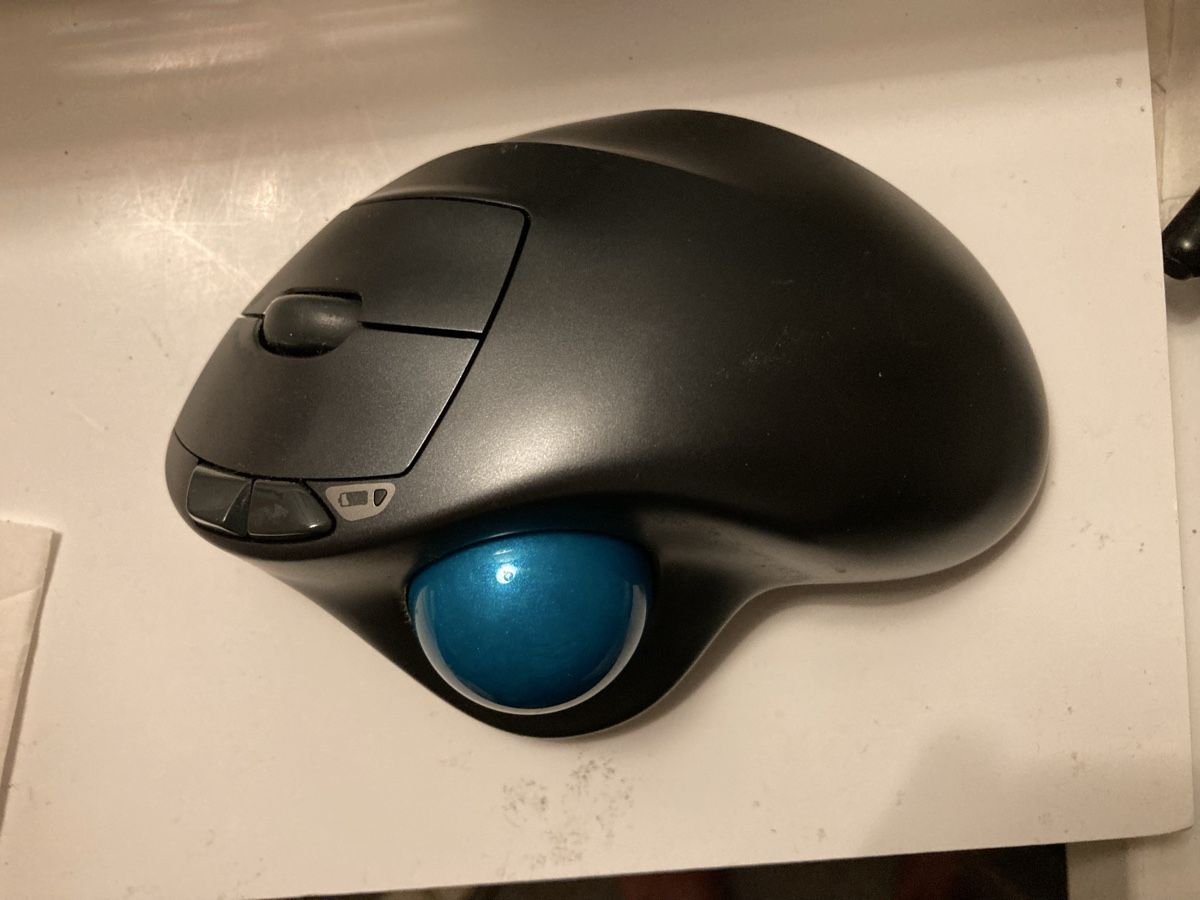 Logitech Maus: Logitech M570 Wireless Trackball Maus – Gebraucht aus Flawil von rcnkr