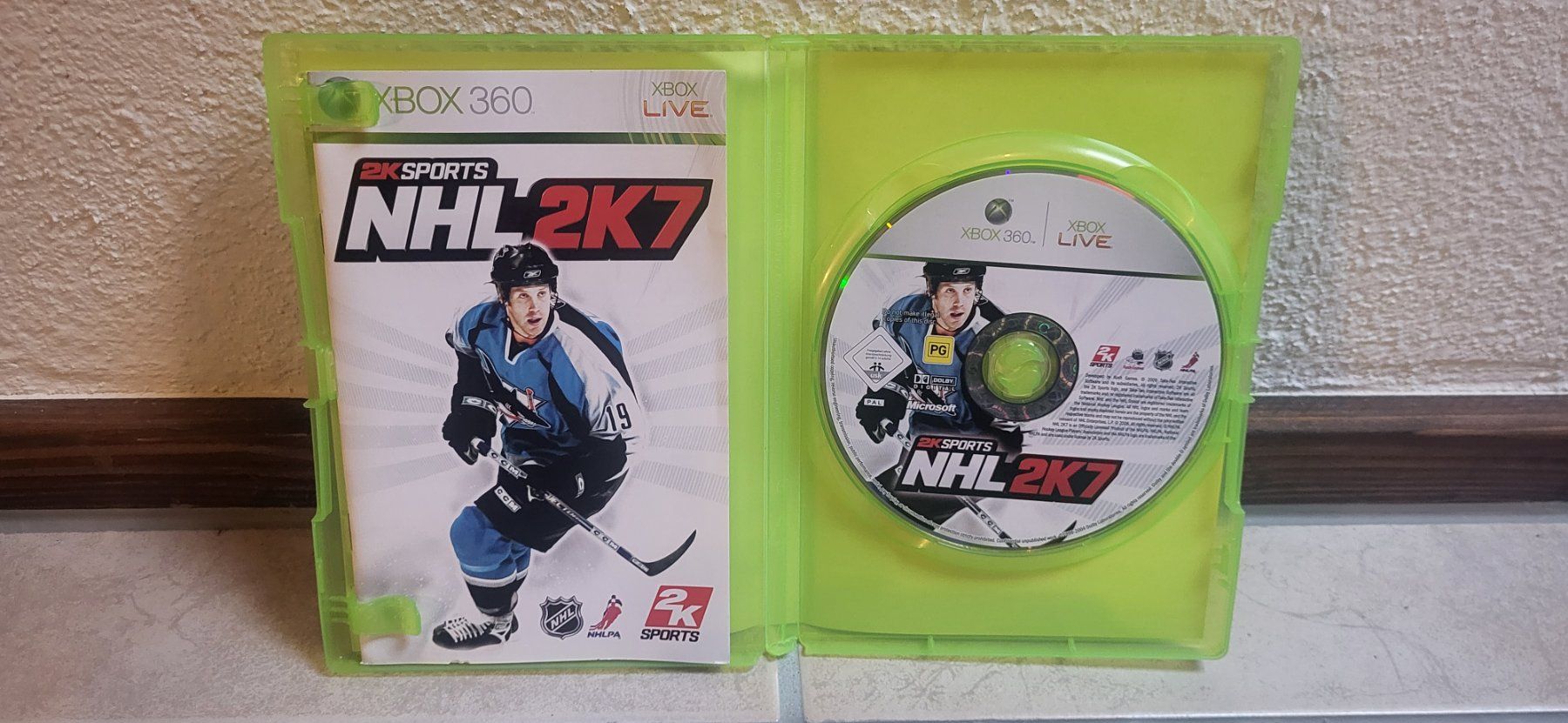 Microsoft Giochi: Xbox 360 Spiel - NHL 2K7 – Usato da Münsingen venduto da Heroism2010 2