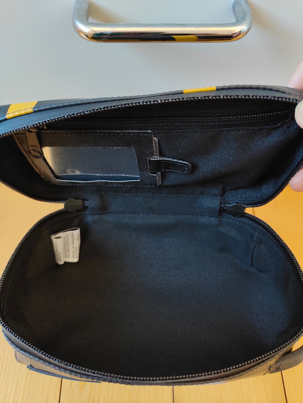 Freitag Custodie per cosmetici: Freitag-Necessaire Cheyenne F35 – Nuovo (secondo la descrizione) da Winterthur venduto da 1rainbow54 1