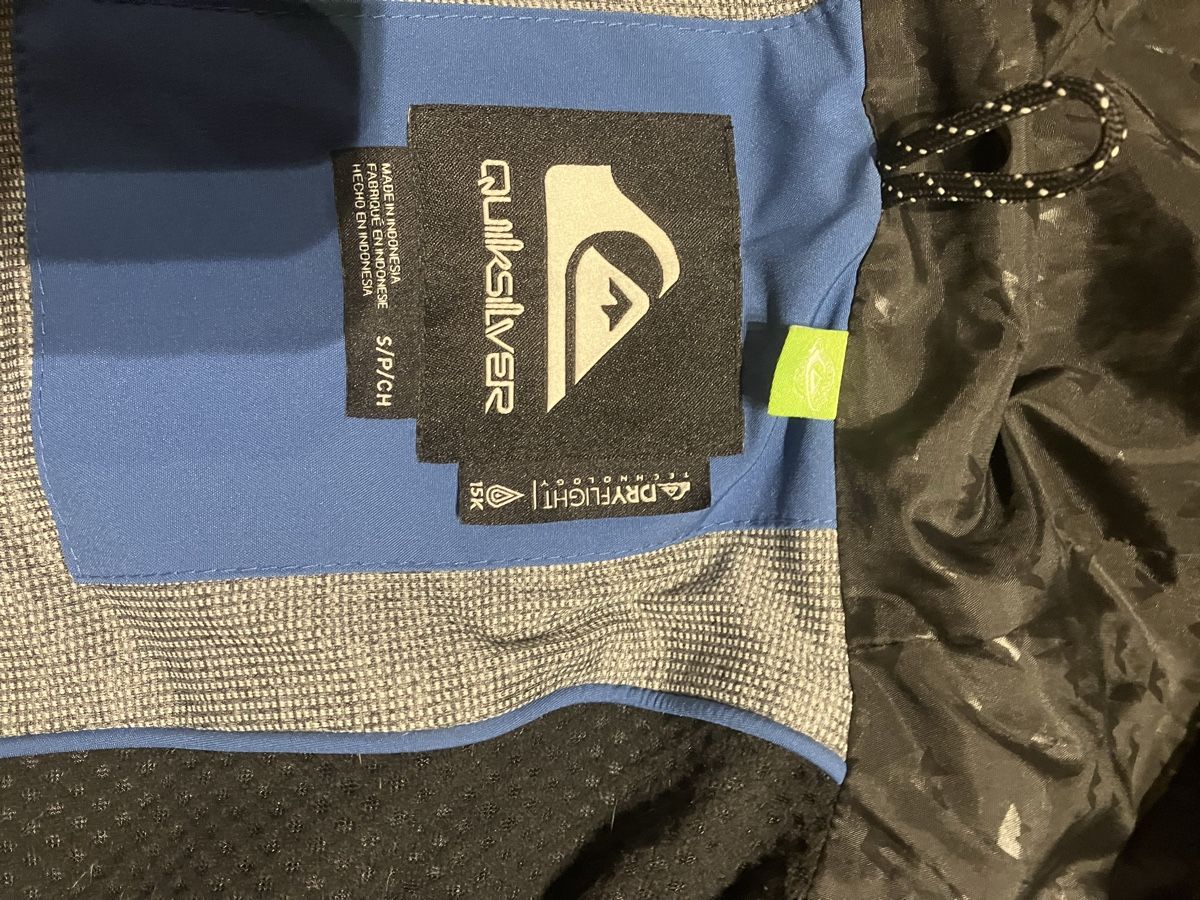 Quiksilver Giacche: Quicksilver Snowboardjacke – Usato da Gretzenbach venduto da Schatz7 3