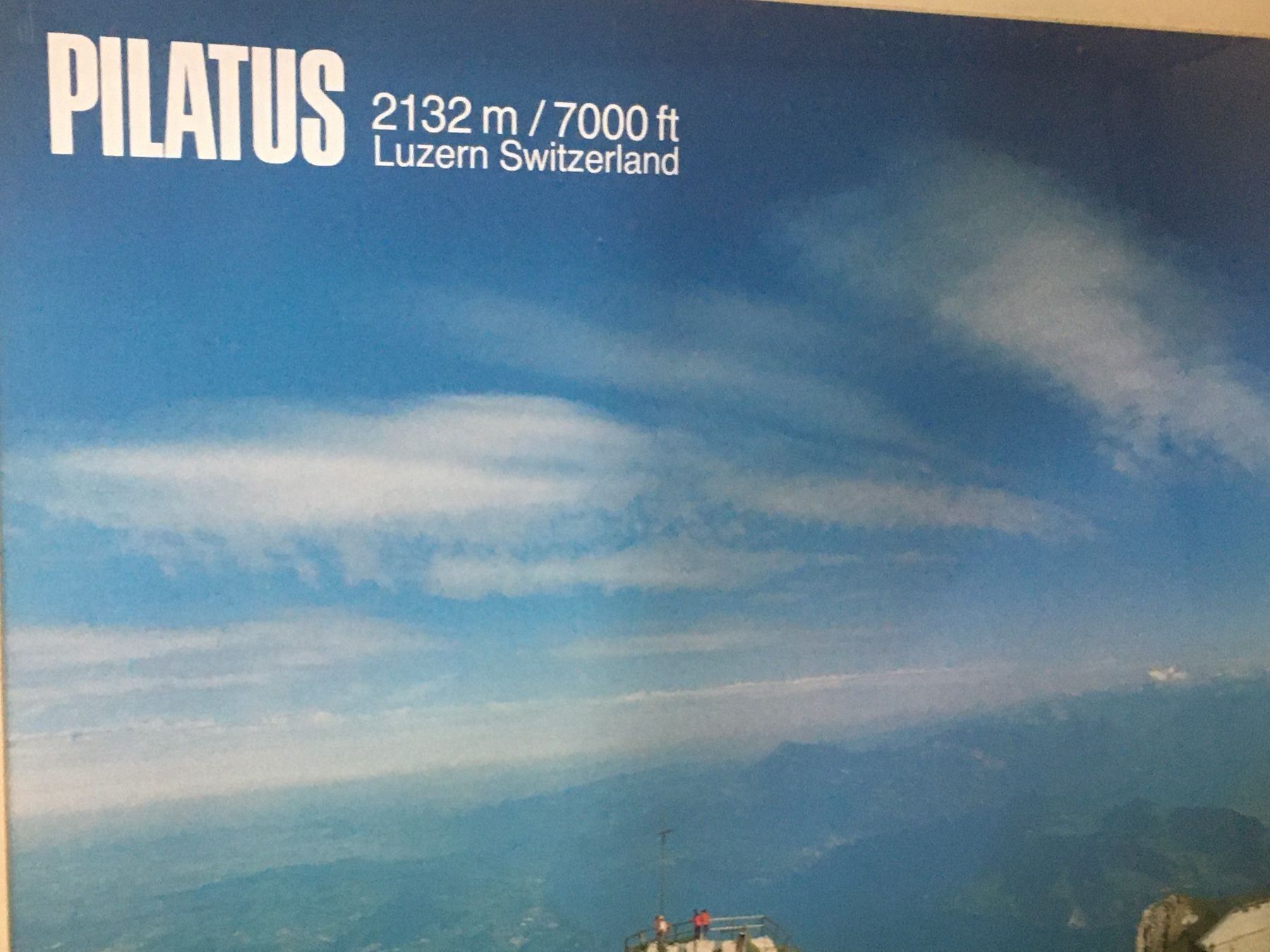Foto & Immagini: Gerahmtes Luftbild vom Pilatus – Usato da Kriens venduto da Clevero 3