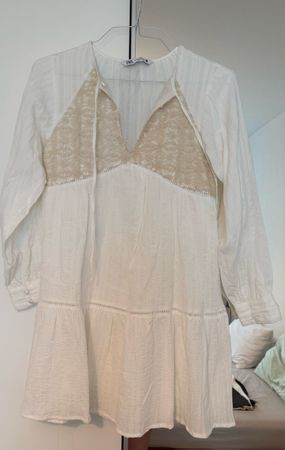 ZARA White Dress Lace Detail Size XS 