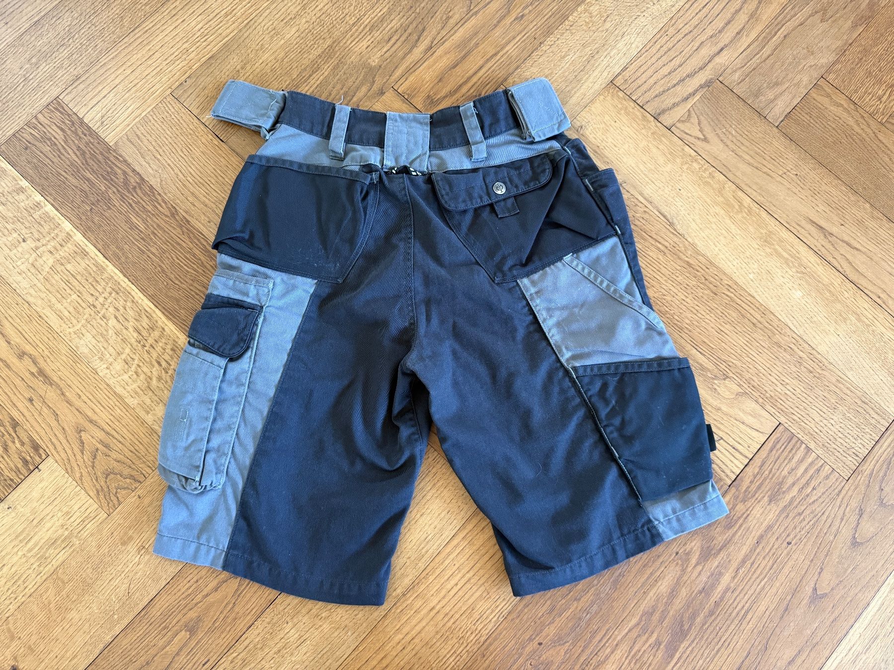 Engelbert Strauss Pantaloni: Kurze Engelbert Strauss Hose, Größe 44 E. S. Motion Herren – Usato da Ennetbaden venduto da mapa05 4