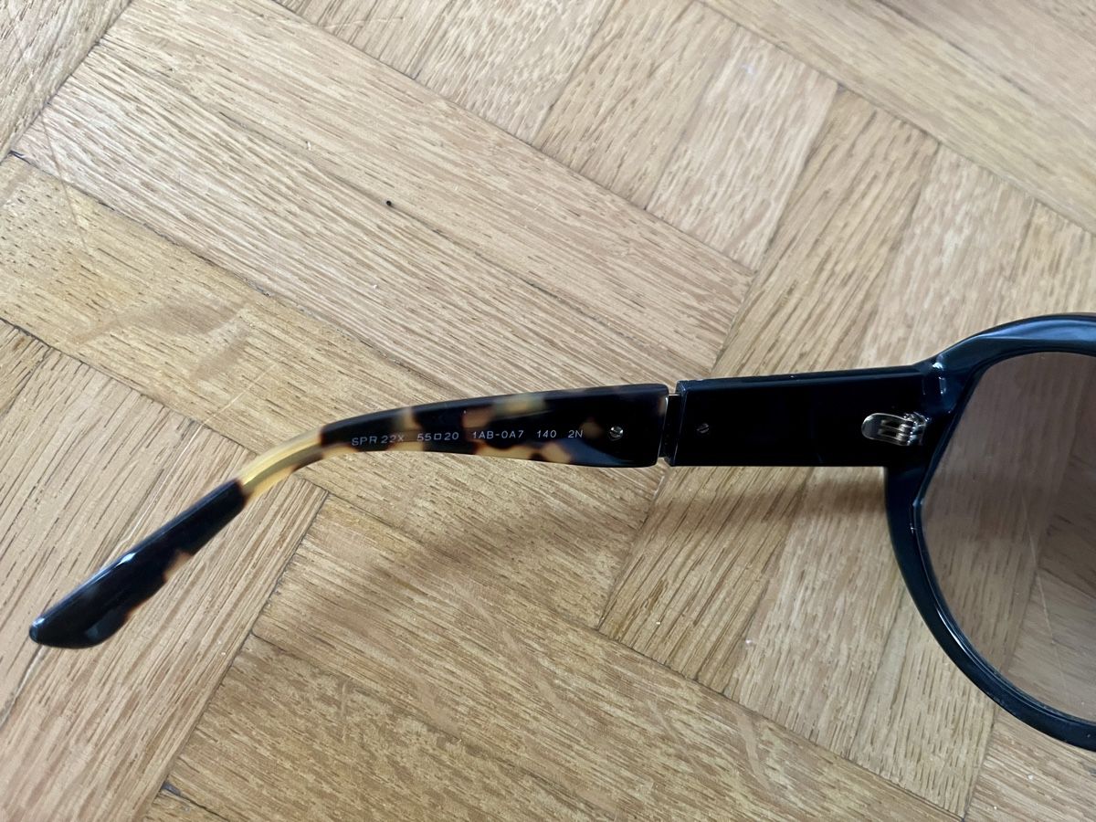 Prada Brillen & Gläser: Original Prada Damen Sonnenbrille NEU – Neu und originalverpackt aus Frauenfeld von Repsol_Vani 7