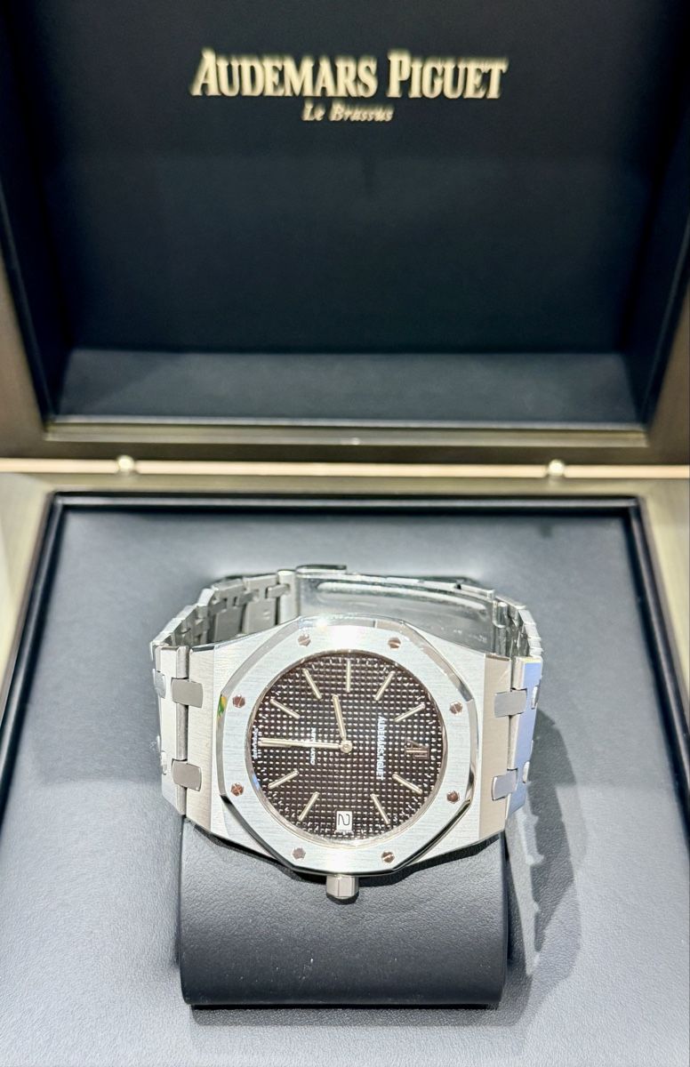 Audemars Piguet Orologi: AP Royal Oak Jumbo 1978 – Usato da Zürich venduto da WATCHROOM 1