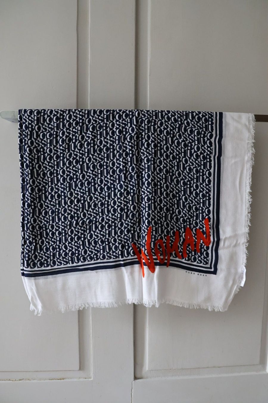 Hugo Boss Foulard & Sciarpe: Hugo Boss Tuch – Usato da Winterthur venduto da jul_v9wx