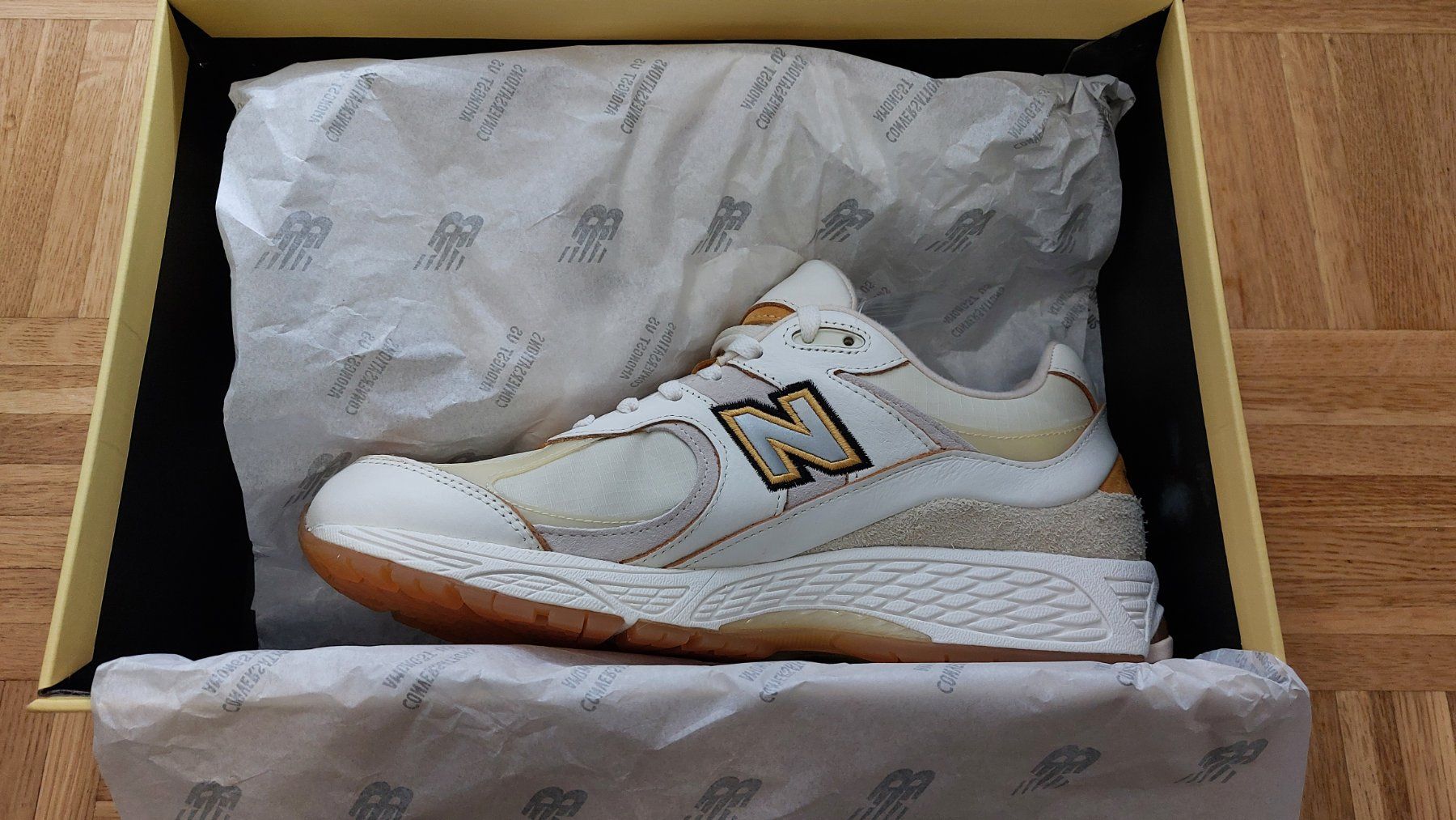 New Balance Scarpe da uomo: New Balance 2002R – Nuovo e nell'imballaggio originale da Genève venduto da jake90 5