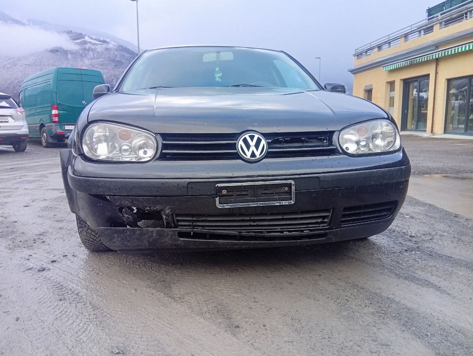 VW Automobili: Golf 4 2001 – Usato da Savièse venduto da mav_clc7 4
