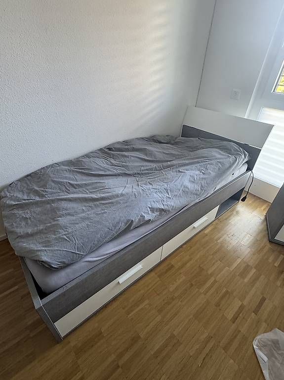 Pfister Betten: Lit simple – Gebraucht aus Meyrin von syl_725m