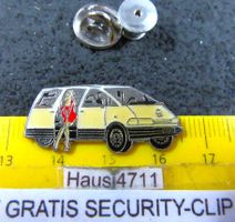 TOYOTA VAN AUTO MIT SEXY-GIRL PIN MIT SECURITY-CLIP