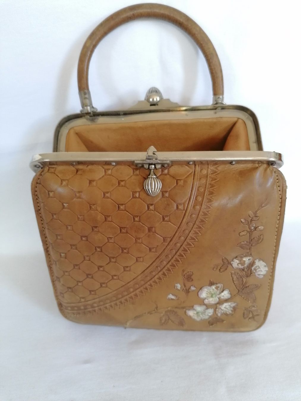 Kindertaschen: Antike Ledertasche klein / eine Rarität – Gebraucht aus Werthenstein von Marsche1 3
