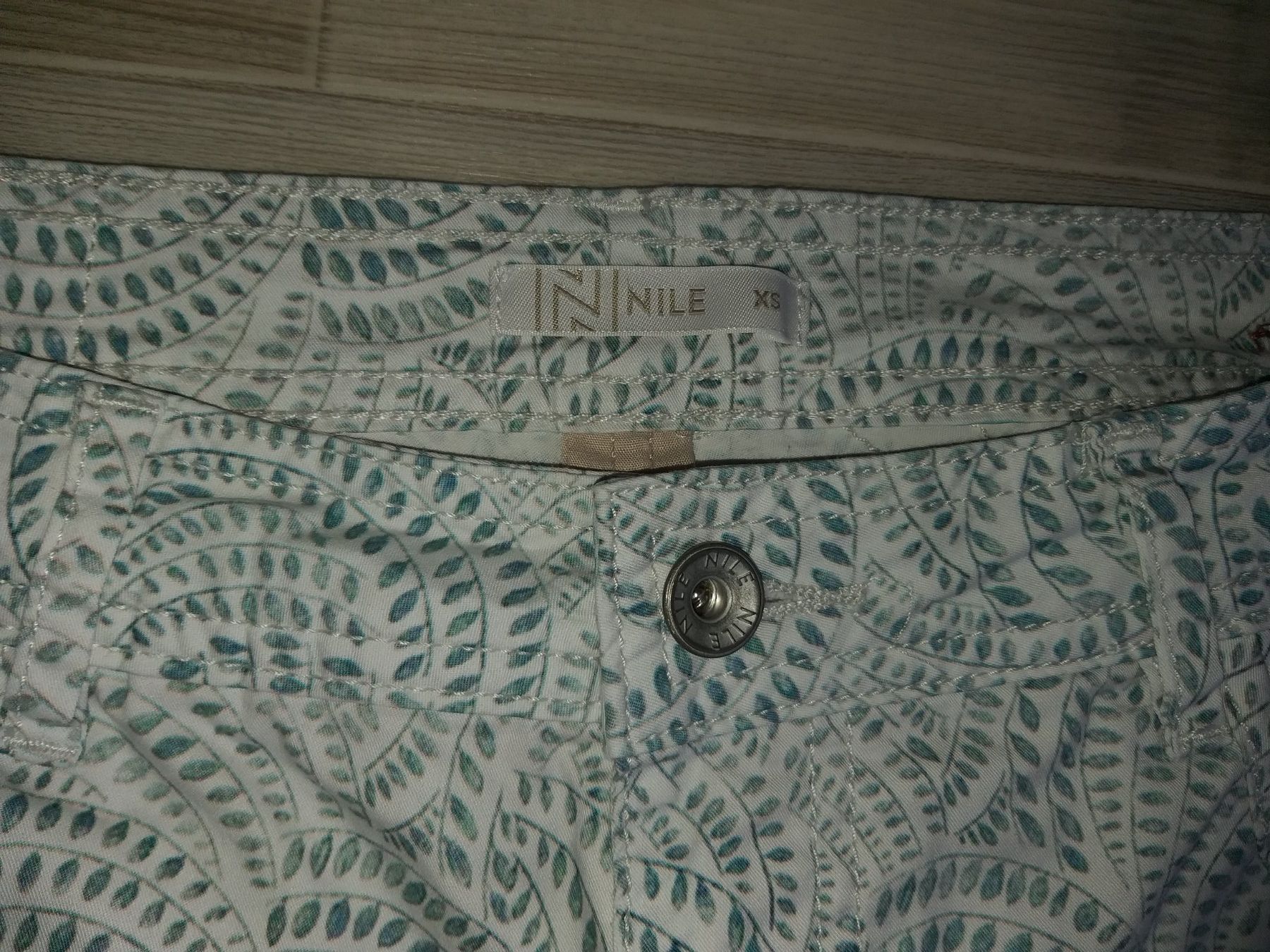 Nile Jeans: Jeans 3/4 NILE      Taille / Grosse XS – Gebraucht aus Cossonay-ville von Super-Price-Quality 2