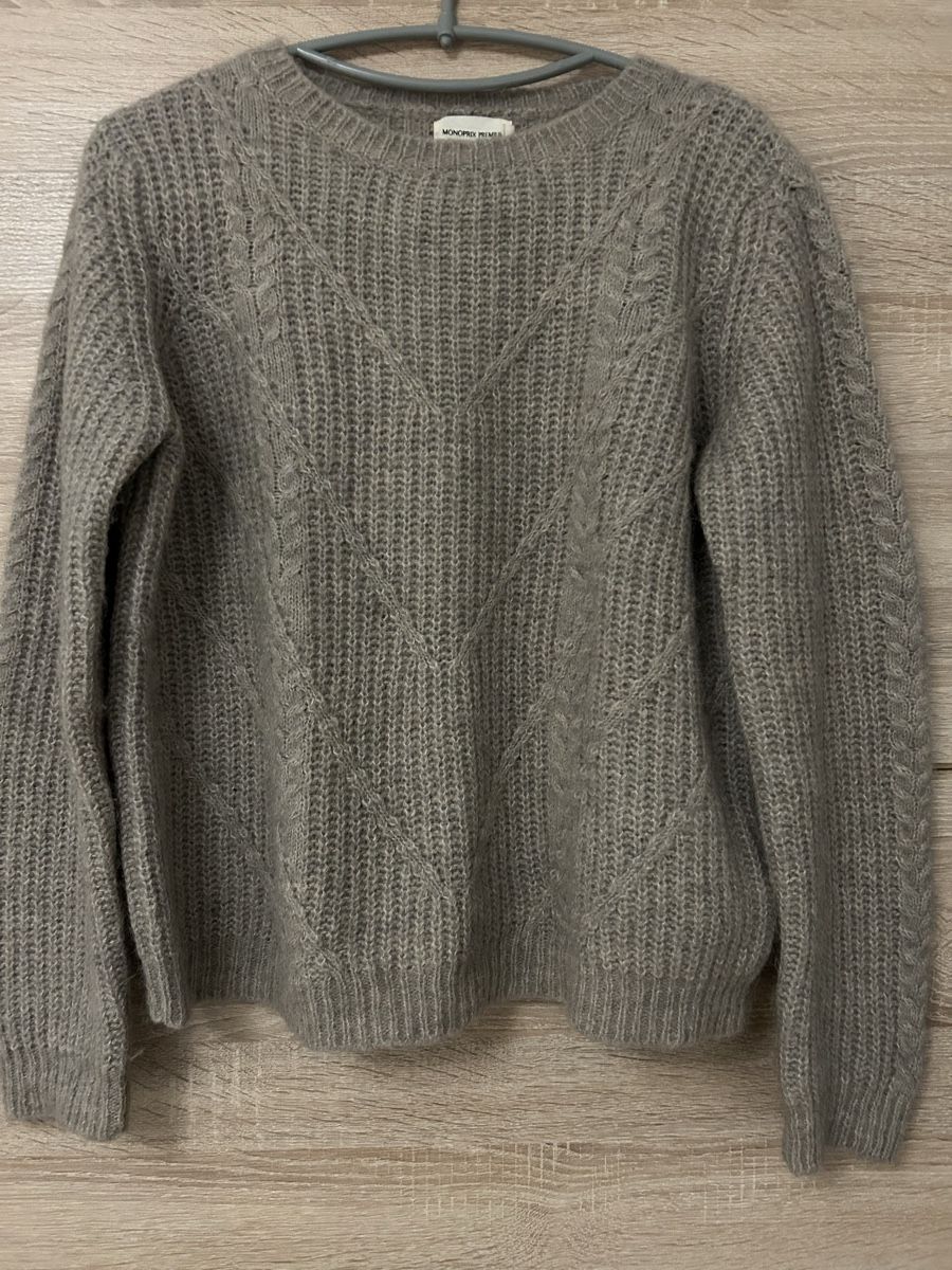 Pulls & Sweat-shirts: Pull – D'occasion à Lausanne par naranjo