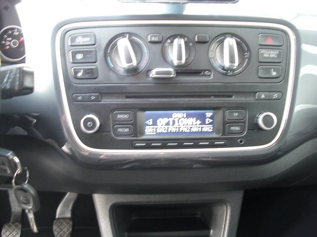 Automobili: Séat Mii 1.0 55Kw by Mango – Usato da Romont venduto da maximus80 8