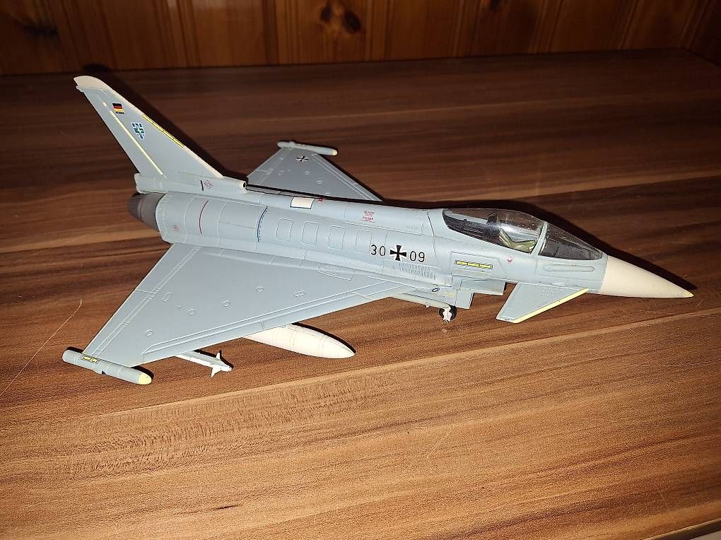 Modellbausätze & Standmodelle: Maquette avion – Neu und originalverpackt aus Montet (Broye) von lab_2t8m