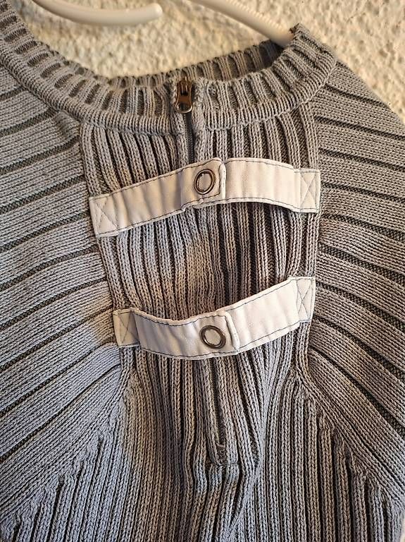 Pulls & Sweat-shirts: Sweatshirt/Pullover Grösse M – D'occasion à Belp par ced_y8hx 3