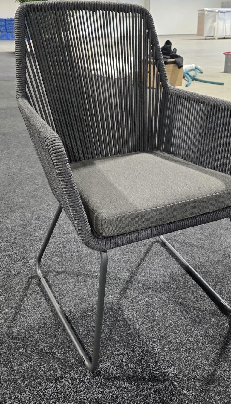 Poltrone: Design Sessel – Nuovo e nell'imballaggio originale da Oetwil a.d. Limmat venduto da Rebi_reina 1