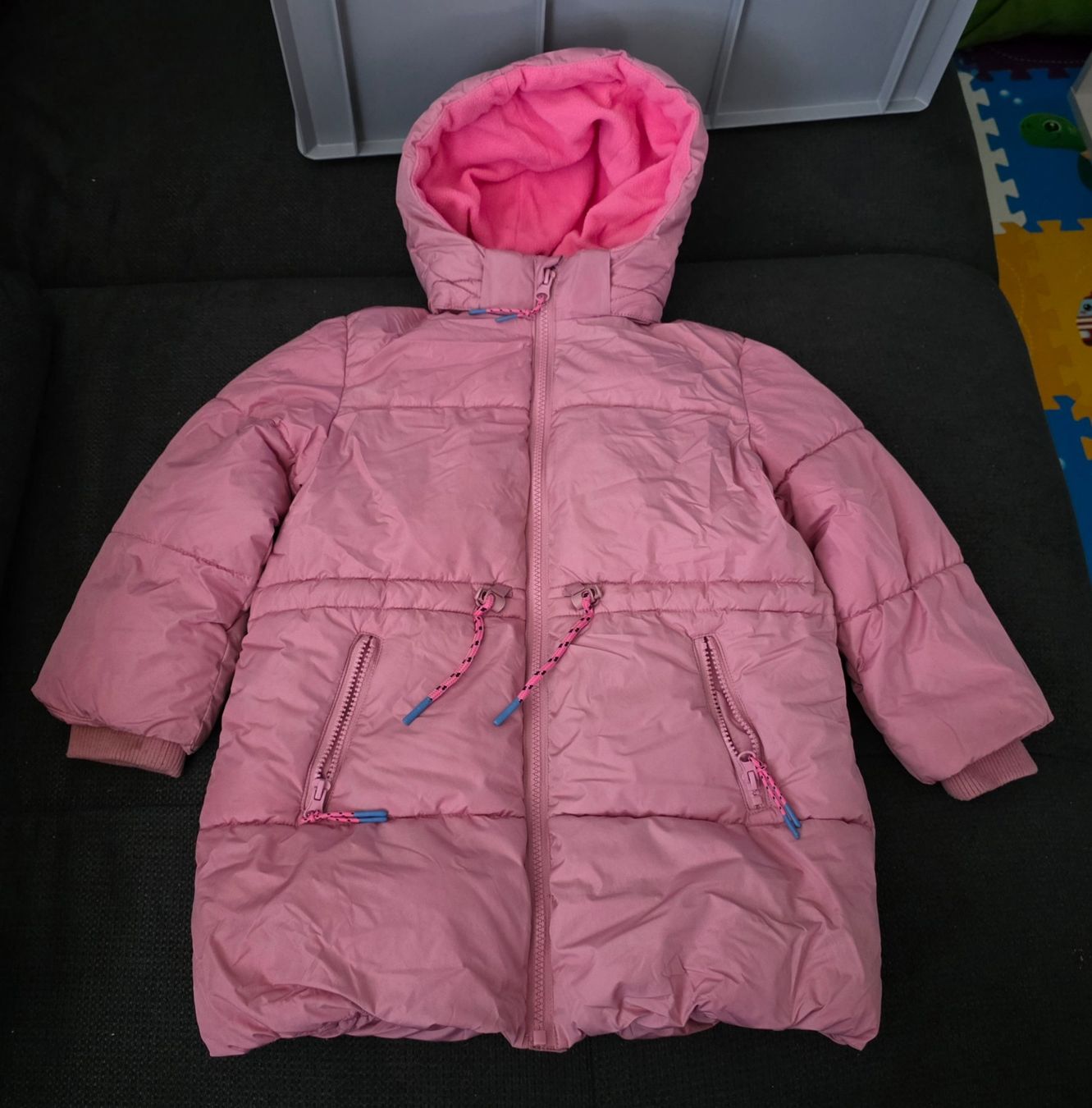 Manor Vestes & Manteaux: Winterjacke Grösse 110 – D'occasion à Reichenburg par Mischna